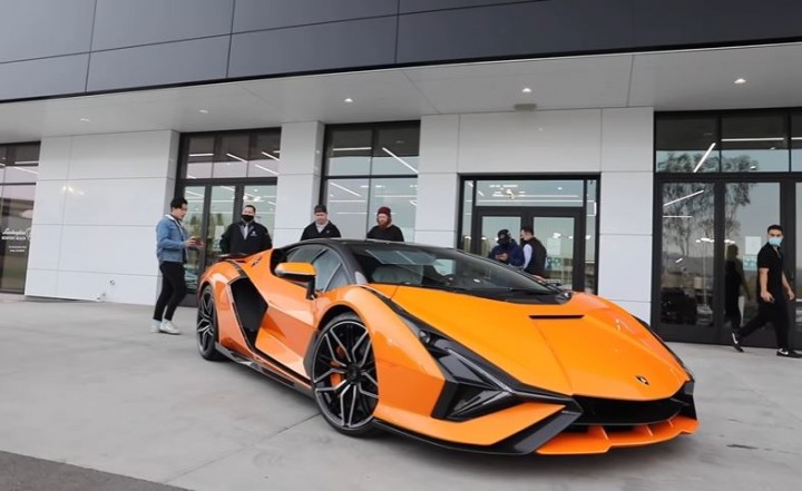 Lamborghini SIAN - 04